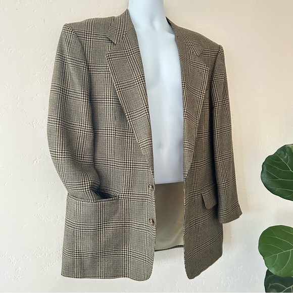 OSCAR DE LA RENTA Wool and Silk Houndstooth Tan Two Button Blazer Sport Coat 43R - Picture 5 of 16